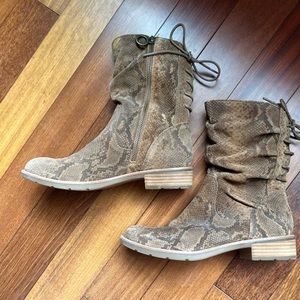 Sofft Sharnell Cognac Suede print boots 8M